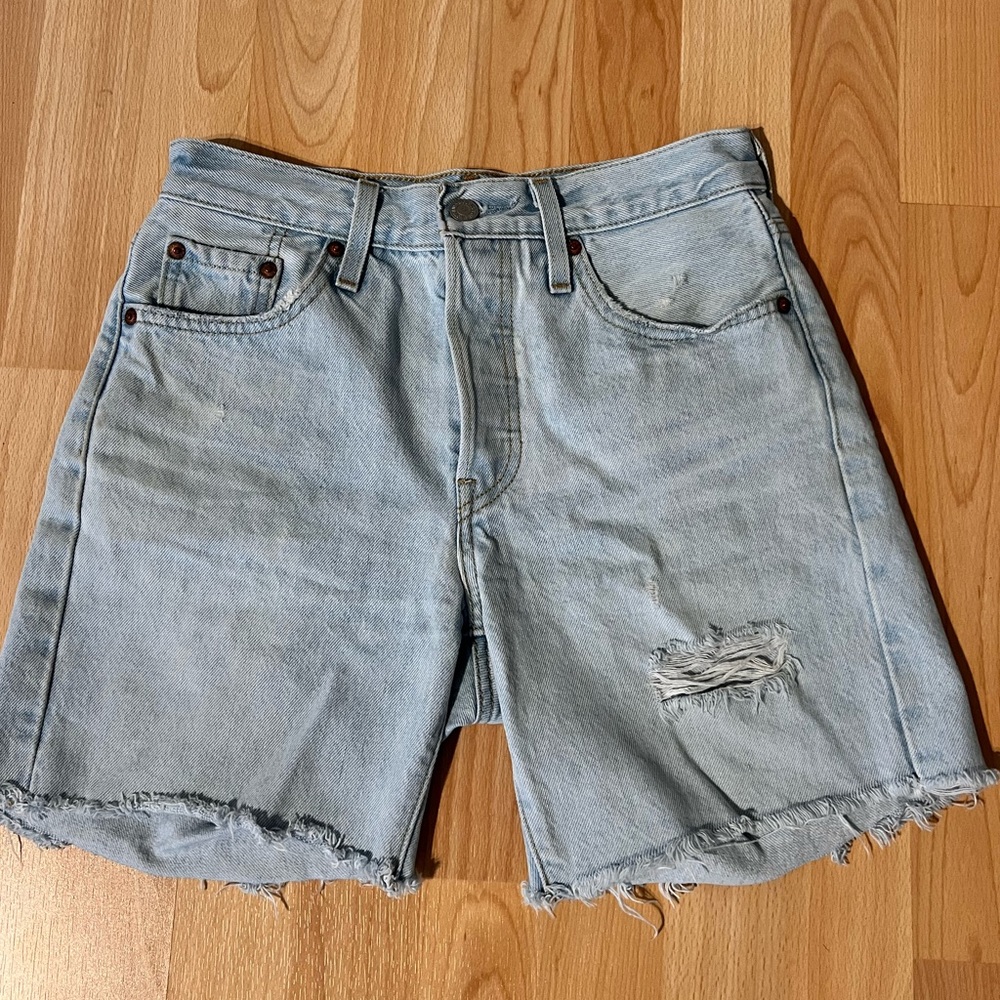 Levi’s 90’s Jean Shorts